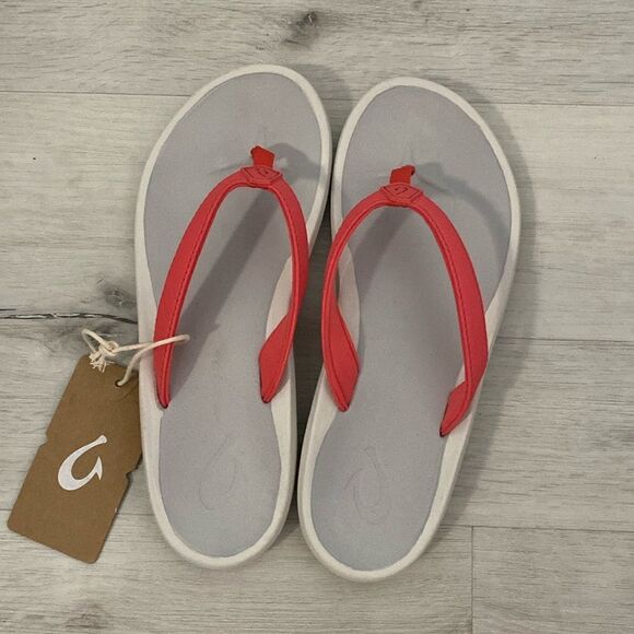 NWT-OluKai-OLUKAI Pi'oe Women's Beach Sandals-Hot Coral/Gray mist-women’s size 8 - Picture 2 of 7